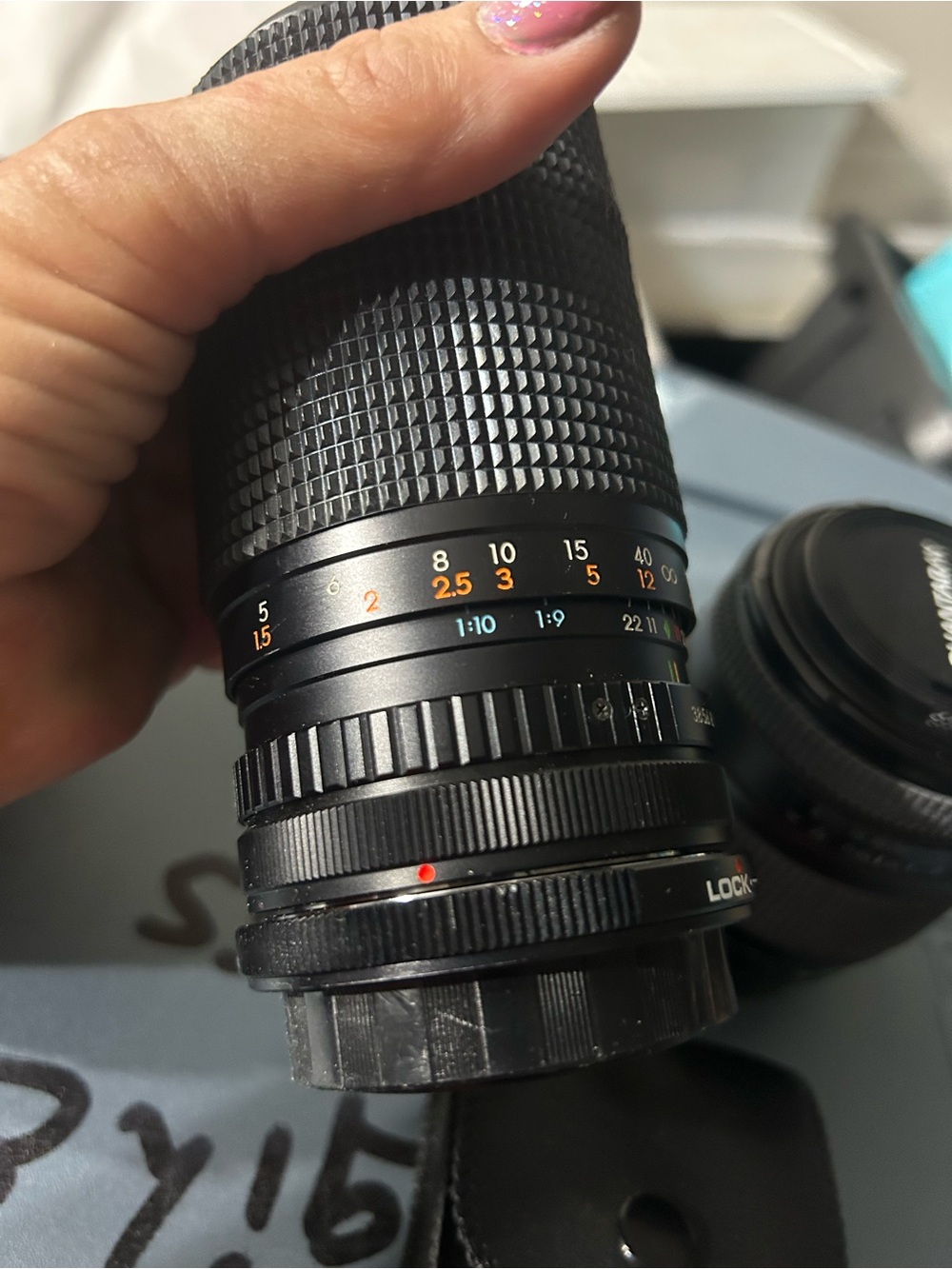 Canon DSLR Camera Kit in Black with Two Black Lenses - Picture 11 of 16